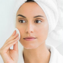 Load image into Gallery viewer, Pre-Treatment Toner (Balance & Brighten) Tamaño de Viaje